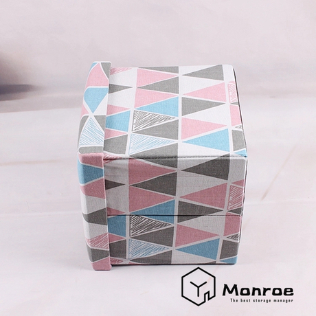 Hochwertiger Hocker aus Leinen in Eiscremefarben - Kaufen Sie faltbare